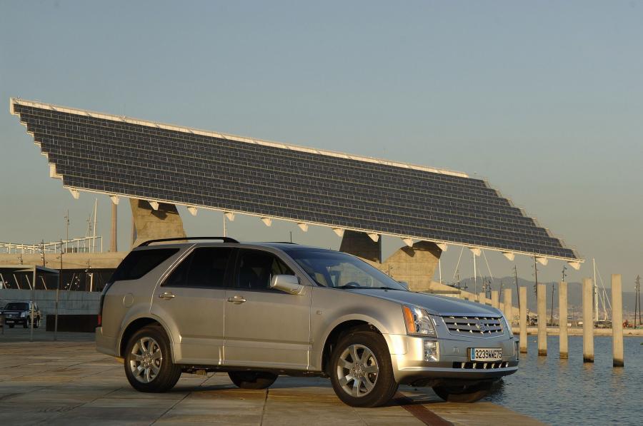  Cadillac SRX 2004 года  (фото 98 из 103)